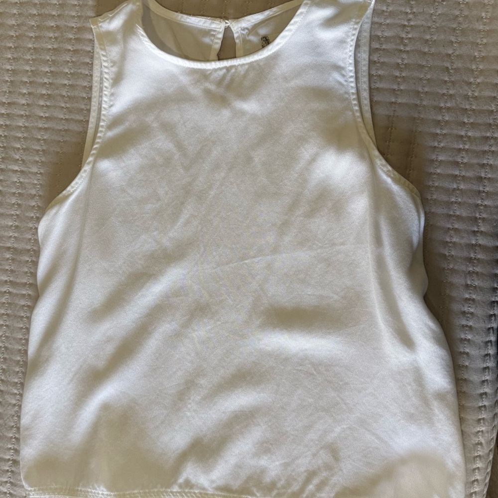 Altar'd State White Sleeveless Blouse